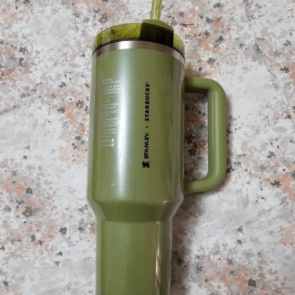 Starbucks x Stanley Ltd. Edition - Picture 3 of 8